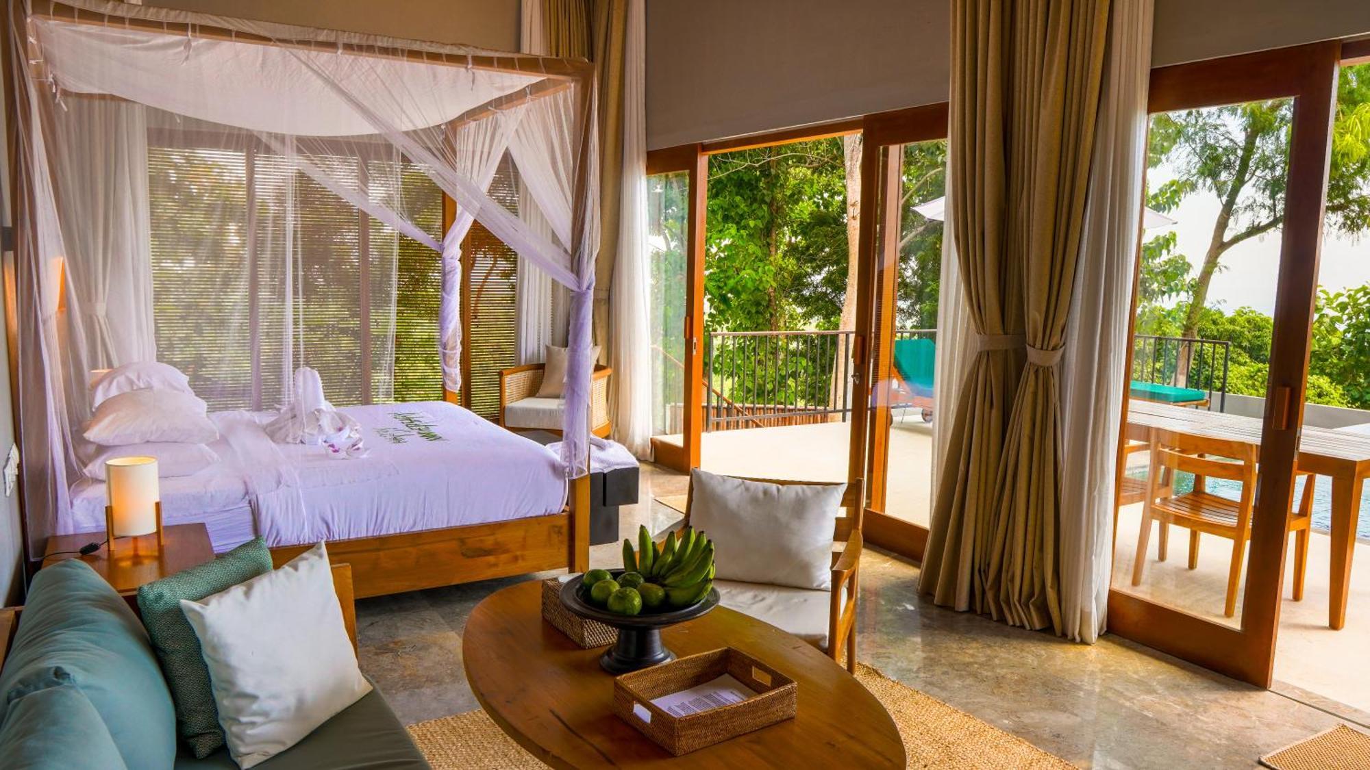 Sanglung Villas & Suites Kubutambahan  Rum bild